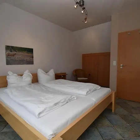 度假居 Inselrose 朗格奥